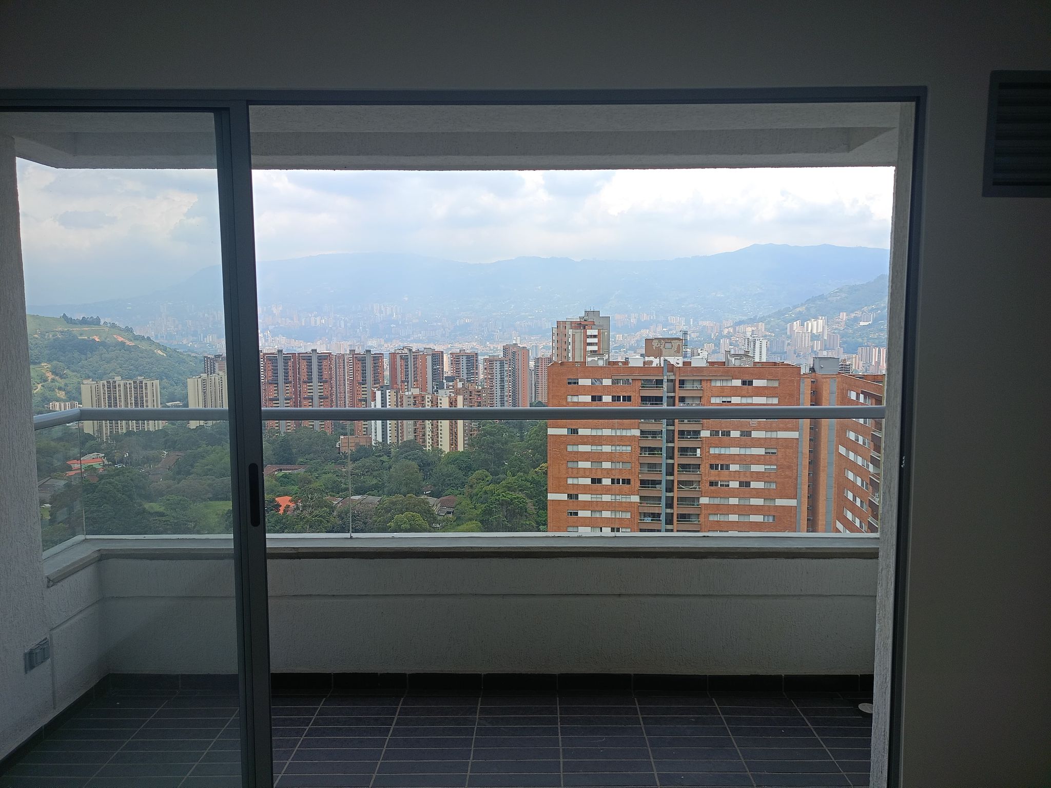 Apartamento 2317 - Piso 23, Portal de Ditaires, Medellín foto 7